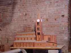 Ingrandisci