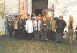 Ingrandisci